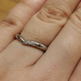 【ケイウノ ブライダル(K.UNO BRIDAL)の口コミ】 ケイウノさんはオリジナルのデザインを作ることが出来ると聞き、店舗へ伺…