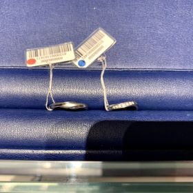 【銀座ダイヤモンドシライシの口コミ】 最初にアンケートを記入と手を見てくださって、おすすめの指輪をいくつか…