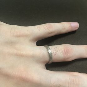 【CRAFY(クラフィ)の口コミ】 手作り感が出て、思い出に残るように、シンプルなデザインにしました。
切…