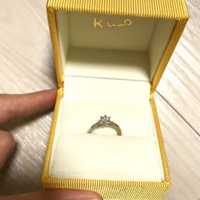 【ケイウノ ブライダル(K.UNO BRIDAL)の口コミ】 プラチナに、ピンクゴールドが一部入っています。
ピンクゴールドが好きな…