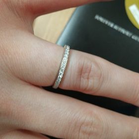 【銀座ダイヤモンドシライシの口コミ】 キラキラ光っていて、かわいくて、ゴージャス感がありつつも、落ち着いた…