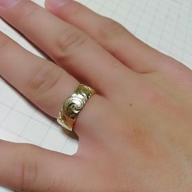 【MAILE(マイレ)の口コミ】 一般的な結婚指輪は男性用も細身のものが多く、優しい印象のものが多いで…