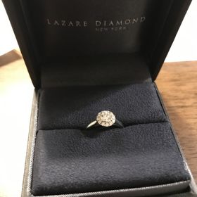 【ラザール ダイヤモンド(LAZARE DIAMOND)の口コミ】 ゴージャス感とキラキラがすごく良かったです。またCTも大きい割には値段…