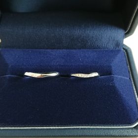 【銀座ダイヤモンドシライシの口コミ】 絶対にCartierと思っていましたが、着け心地がよく、手を握っても違和感の…