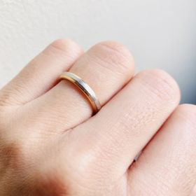 【FISCHER(フィッシャー)の口コミ】 デザイン、マットにする技法が特殊だそうで、キラキラ綺麗なマット感があ…