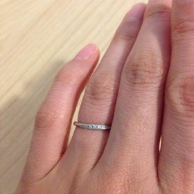 【LUCIE(ルシエ)の口コミ】 長年ずっとつけるものですので、シンプルで飽きのこないデザインを探して…