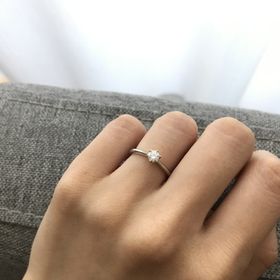 【アイプリモ(I-PRIMO)の口コミ】 シンプルでつけ心地のよいものを探していました。
シリウスという名前やそ…