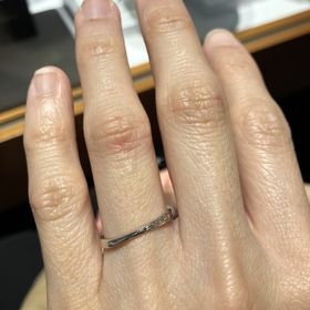 【銀座ダイヤモンドシライシの口コミ】 デザインが気に入って購入しました！担当の方とお話ししながらイメージに…
