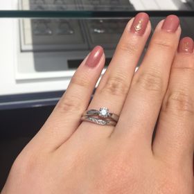【銀座ダイヤモンドシライシの口コミ】 婚約指輪を他のブランドで購入していたのですが、結婚指輪はそのブランド…