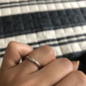 【ROYAL ASSCHER(ロイヤル・アッシャー)の口コミ】 価格的には高すぎないとおもいます。シンプルなのをさがしていらひとには…