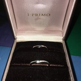 【アイプリモ(I-PRIMO)の口コミ】 婚約指輪を渡したあと、改めて店舗に向かい、婚約指輪のサイズを見ていた…