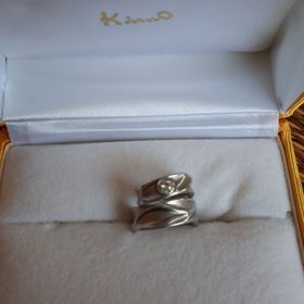 【ケイウノ ブライダル(K.UNO BRIDAL)の口コミ】 オリジナルの物が欲しくて、オーダー出来る所に決めました。義母の婚約指…