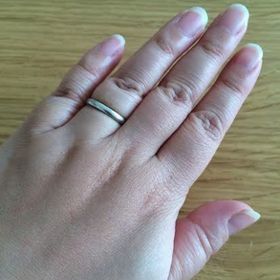 【ヴァン クリーフ＆アーペル(Van Cleef & Arpels)の口コミ】 婚約指輪を同じブランドで先に購入したため、他ブランドも検討しましたが…