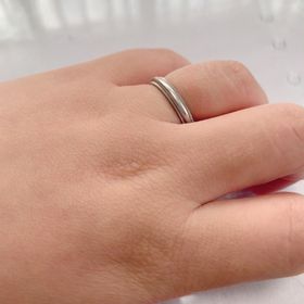 【ティファニー(Tiffany & Co.)の口コミ】 婚約指輪がティファニーだったので、同じブランドで揃えようと思っていま…