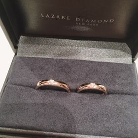 【ラザール ダイヤモンド(LAZARE DIAMOND)の口コミ】 ダイヤは一つ、シンプルなものを探してブランド店から小さいお店、オーダ…