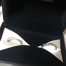 【エクセルコダイヤモンド(EXELCO DIAMOND)の口コミ】 シンプルだけど存在感があり、何よりダイヤの輝きと指あたりが優しく、ダ…