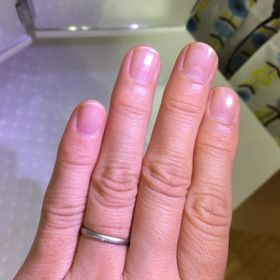 【GALA JEWELRY(ガラジュエリー)の口コミ】 付ける前は、細くてシンプルで、あまり存在感のない指輪だったかな？と思…