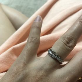 【4℃ BRIDAL(ヨンドシーブライダル)の口コミ】 迷いつけ心地とシンプルさ、値段、つけた時のかわいさが1番しっくりきたの…