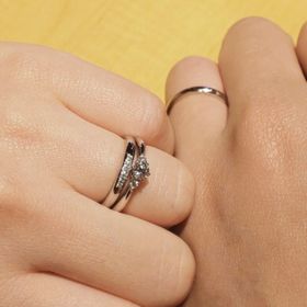 【ラザール ダイヤモンド(LAZARE DIAMOND)の口コミ】 指輪を決める際、他に5店舗ほど回りましたが、一番最初に来店したのがラザ…