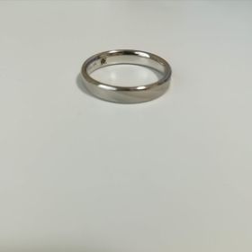 【GALA JEWELRY(ガラジュエリー)の口コミ】 　結婚指輪は普段使いをするものなのでシンプルなデザインなものと決めて…
