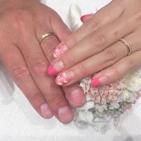 【ラザール ダイヤモンド(LAZARE DIAMOND)の口コミ】 指輪の意味、デザイン、ダイヤの輝きが他のものとは比べ物になりませんで…