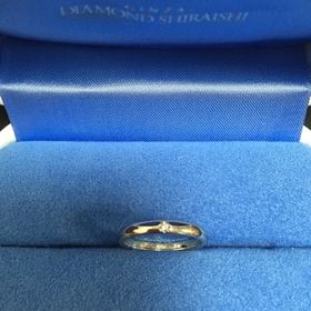 【銀座ダイヤモンドシライシの口コミ】 永く付けていられそうなシンプルなデザインと、つけた時の肌なじみがいち…