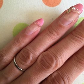 【組曲ジュエリーの口コミ】 ブランドにとくにこだわりはなかったのですが、とにかくシンプルな指輪が…