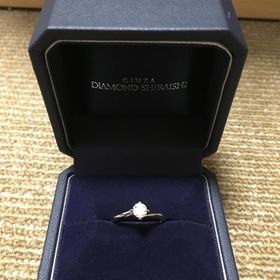 【銀座ダイヤモンドシライシの口コミ】 石だけ選んだプロポーズリングをもらって、後日リングを選びに行きました…