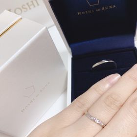 【HOSHI no SUNA 星の砂(ほしのすな)の口コミ】 ウェーブ系のデザイン・ピンクの石が入った指輪が希望でいくつか悩みまし…