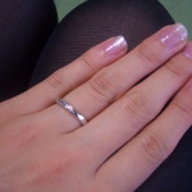 【GALA JEWELRY(ガラジュエリー)の口コミ】 エンゲージは希望していなかったので、普段使いできる石付きのマリッジを…