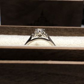 【PORTADA(ポルターダ)の口コミ】 希望の大きさのダイヤモンドが入る指輪で、横から見た時にダイヤモンドの…