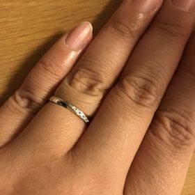【GALA JEWELRY(ガラジュエリー)の口コミ】 結婚指輪の買い直しを検討してて、たまたまお店の前を通りかかったのでふ…