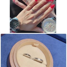 【COLANY(コラニー)の口コミ】 2人とも太めの指輪を探していました。そんな中沢山の指輪を出してくださり…