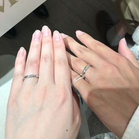 【ショーメ(CHAUMET)の口コミ】 シンプルな物を探していたため下調べの際には全く候補に入らなかったので…