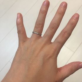 【GALA JEWELRY(ガラジュエリー)の口コミ】 手の届く価格で、シンプル・飽きのこないデザインを探しました。できたら…