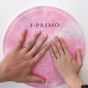 【アイプリモ(I-PRIMO)の口コミ】 頂いた婚約指輪とセットでつけれるもので、2人の指の感じに合うものを探し…
