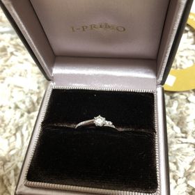 【アイプリモ(I-PRIMO)の口コミ】 派手すぎずちょうどいい感じだった。
並んでるのを見てみたときにはめた感…