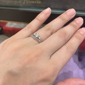 【アンジェリックフォセッテ(Angelique Fossette)の口コミ】 結婚指輪はゼクシィやサイトで見てずっと可愛いと思っていたもので、実際…