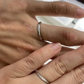 【LUCIE(ルシエ)の口コミ】 あんまり派手すぎず、落ち着きがあるものが欲しかった。
そしてダイヤが入…