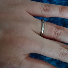 【STAR JEWELRY(スタージュエリー)の口コミ】 いろいろなブランドを見ていて、STAR JEWELRYは知名度もも高く、リーズナ…