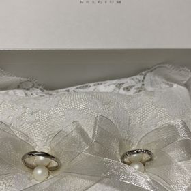 【エクセルコダイヤモンド(EXELCO DIAMOND)の口コミ】 結婚指輪のデザインはねじったようなデザインだと他の人もよくしているよ…