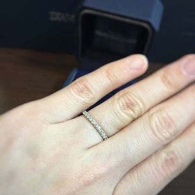 【銀座ダイヤモンドシライシの口コミ】 よくある王道な一粒リングよりも、お出かけ時にどんどん身につけられるハ…