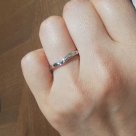 【with Happiness..の口コミ】 スヌーピーをモチーフにしたデザインのリングであり、シンプルで可愛らし…