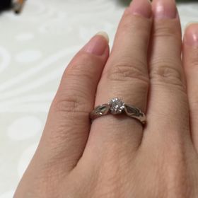 【シャネル(CHANEL)の口コミ】 婚約指輪は、定番ティファニーやカルティエなどをもらっている友人が多く…