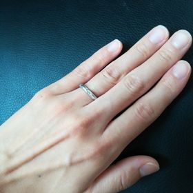 【ラザール ダイヤモンド(LAZARE DIAMOND)の口コミ】 一生物の指輪ということで、何店舗か見て回りラザールダイヤモンドに決め…