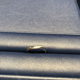 【銀座ダイヤモンドシライシの口コミ】 デザインが可愛く値段お手柄だったから。
ダイヤモンドが光っていて綺麗だ…