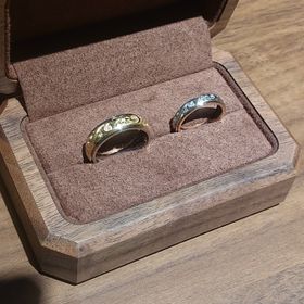 【Weliana(ウェリアナ)】の口コミ 珍しいハワイアンリングであり、他にはないデザインが気に入りました。
婚...