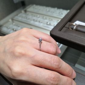 【アイプリモ(I-PRIMO)の口コミ】 シンプルかつ可愛らしさも兼ね備えており、今も、将来を考えても、飽きの…