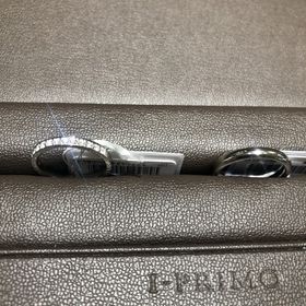 【アイプリモ(I-PRIMO)の口コミ】 婚約指輪を買っていないので、結婚指輪はダイヤが欲しいと思いました。最…