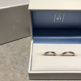 【GALA JEWELRY(ガラジュエリー)の口コミ】 内側のみゴールドのものを探していて、なおかつダイヤも入っているものが…